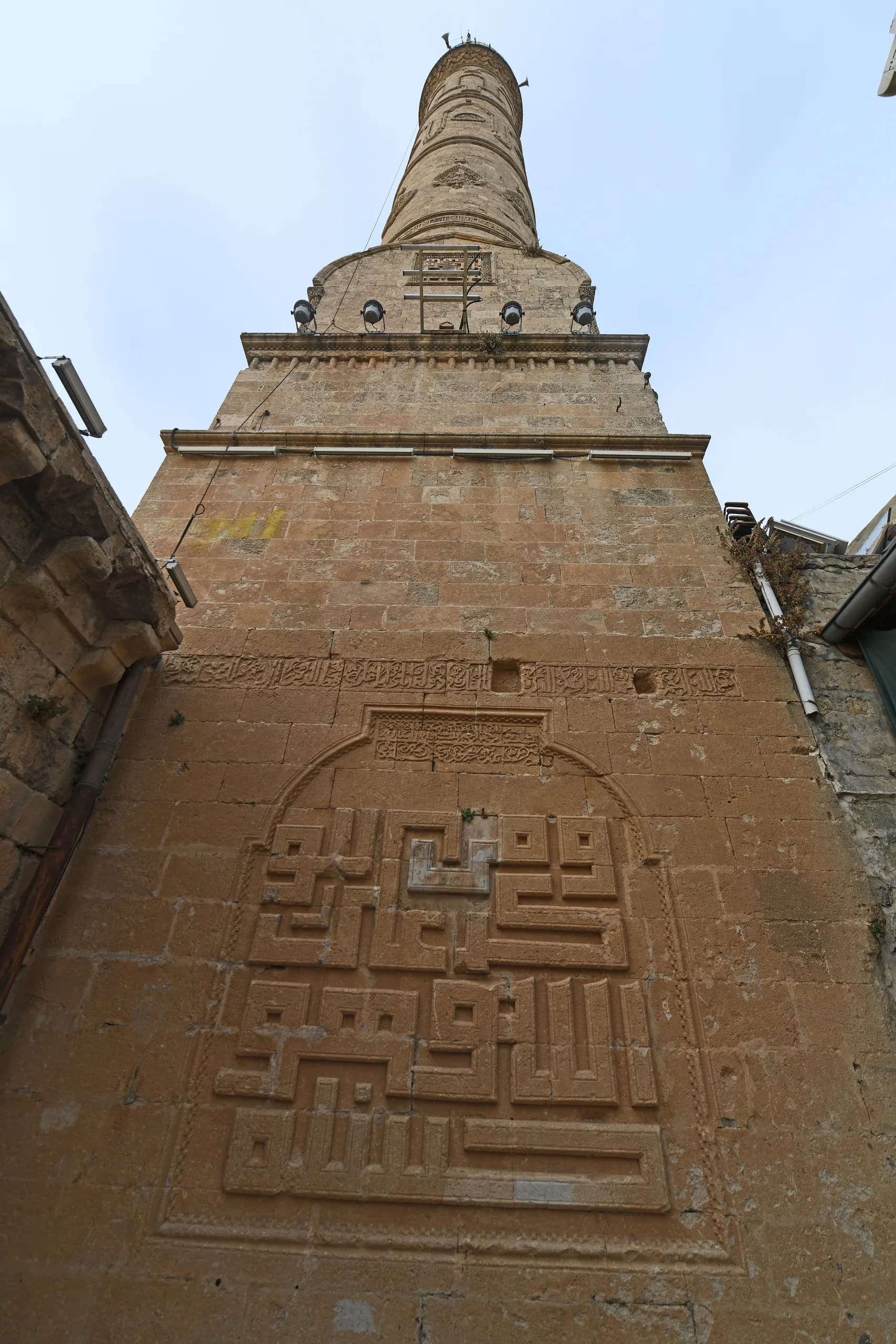 Mardin Ulu Cami'nin işli minaresi. Fotoğraf: Dosseman, CC BY-SA 4.0